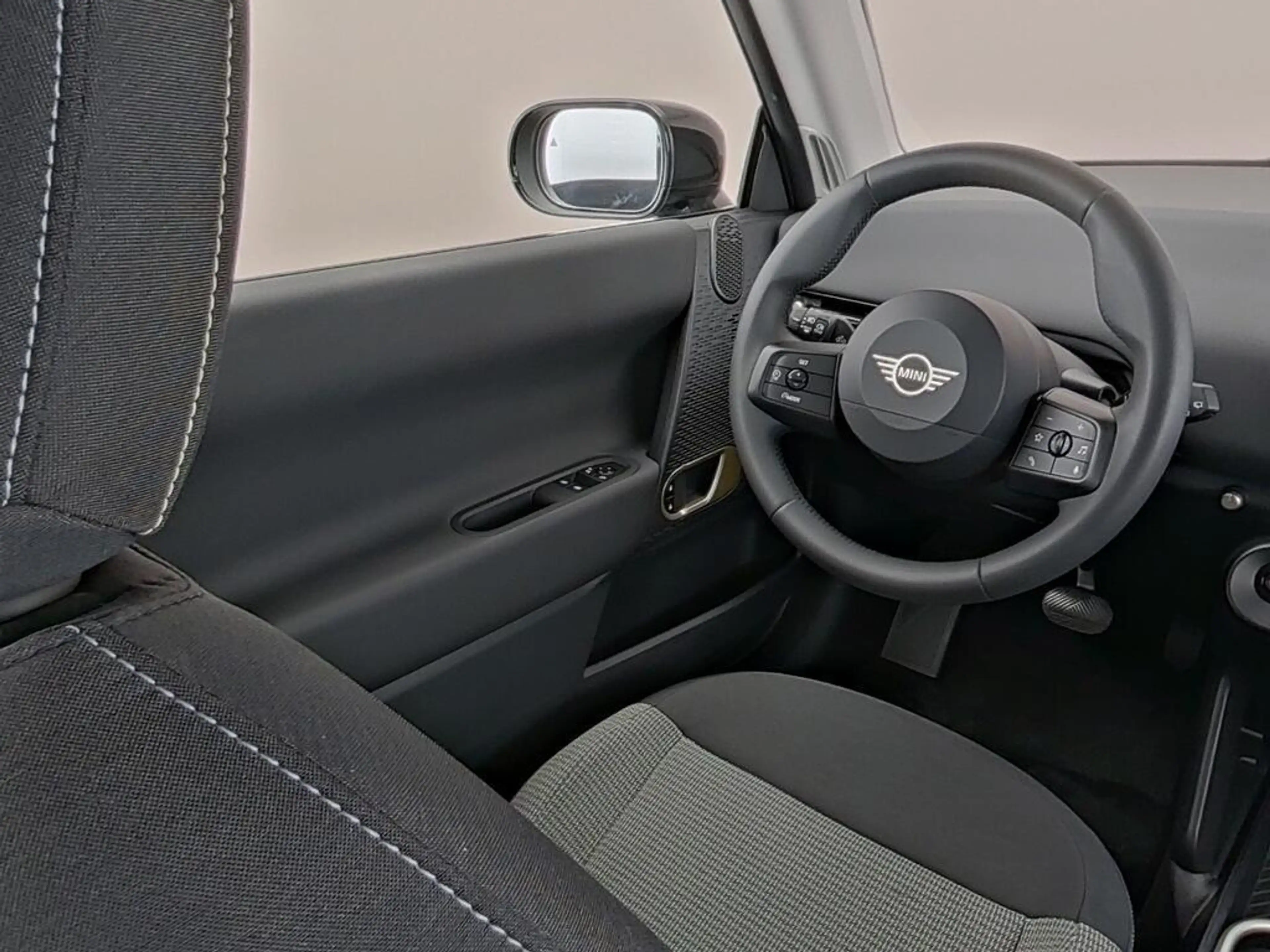 MINI Cooper SE 3-Deurs Essential 54.2 kWh — photo 4