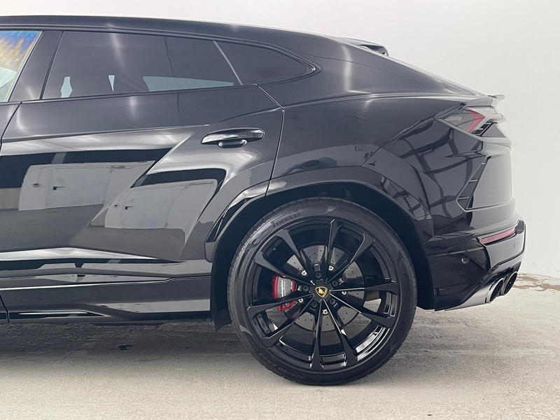 Lamborghini Urus *PANO*AHK*HUD" *360*KEYL*MASS*GARA+SER 10/27 — photo 13