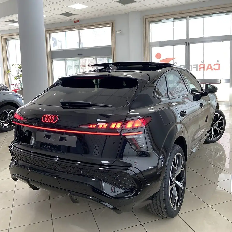 Audi Q3 Sportback 35tdi Identity Black |tetto+matrix+pelle 6