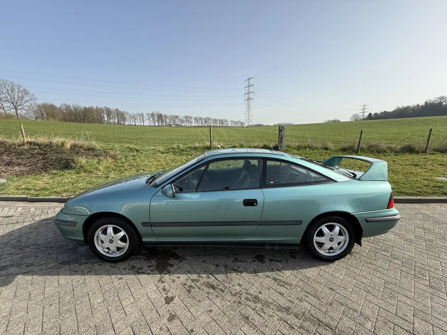 Opel Calibra 2.0i-16V Grün - 1