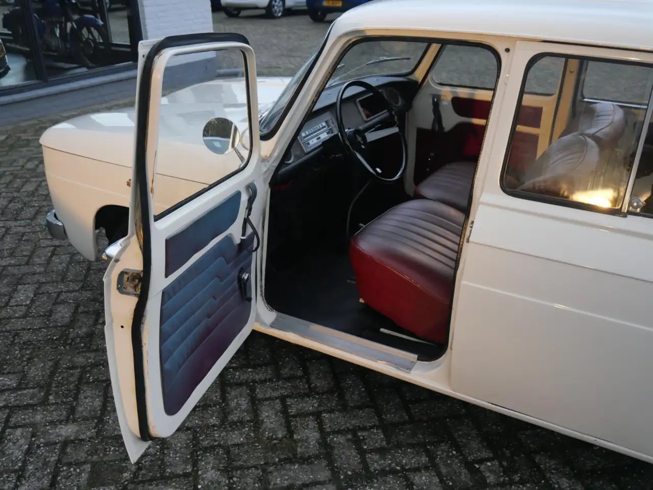 Renault 8 R 1130 Origineel Nederlands 2e eigenaar, foto 3