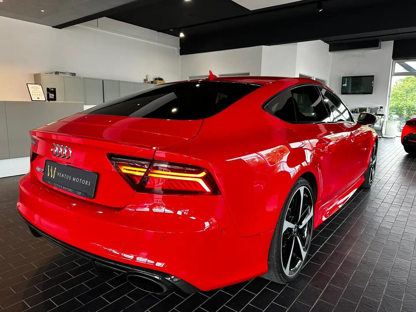 Audi RS7 Sportback 4.0 TFSI quattro Tiptronic - 2