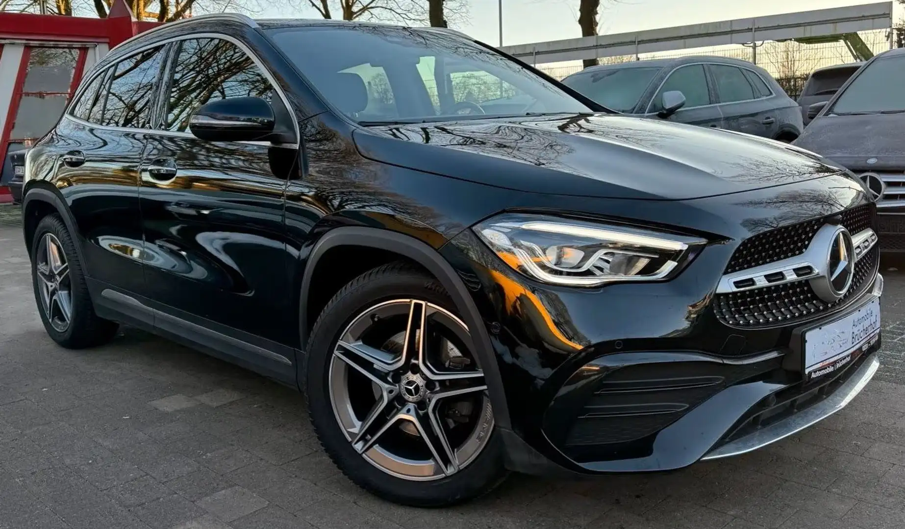 Mercedes-Benz GLA 200 Premium auto - AMG -LED-KAMERA Nero - 2