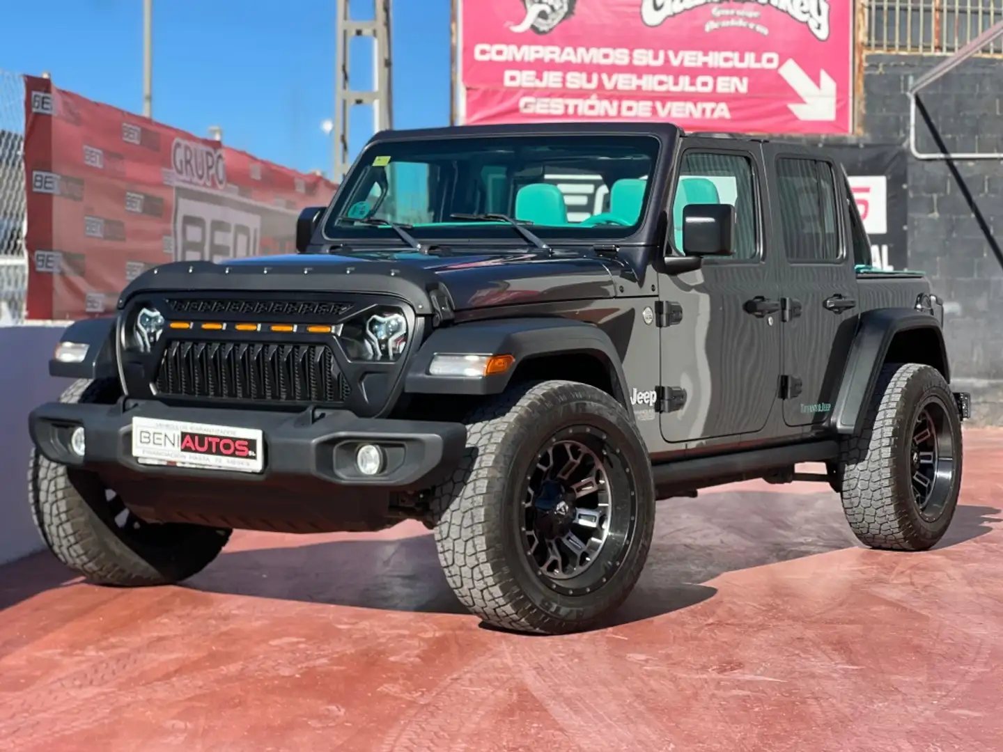 Jeep Wrangler Unlimited 3.6 Rubicon Aut. Gris - 1