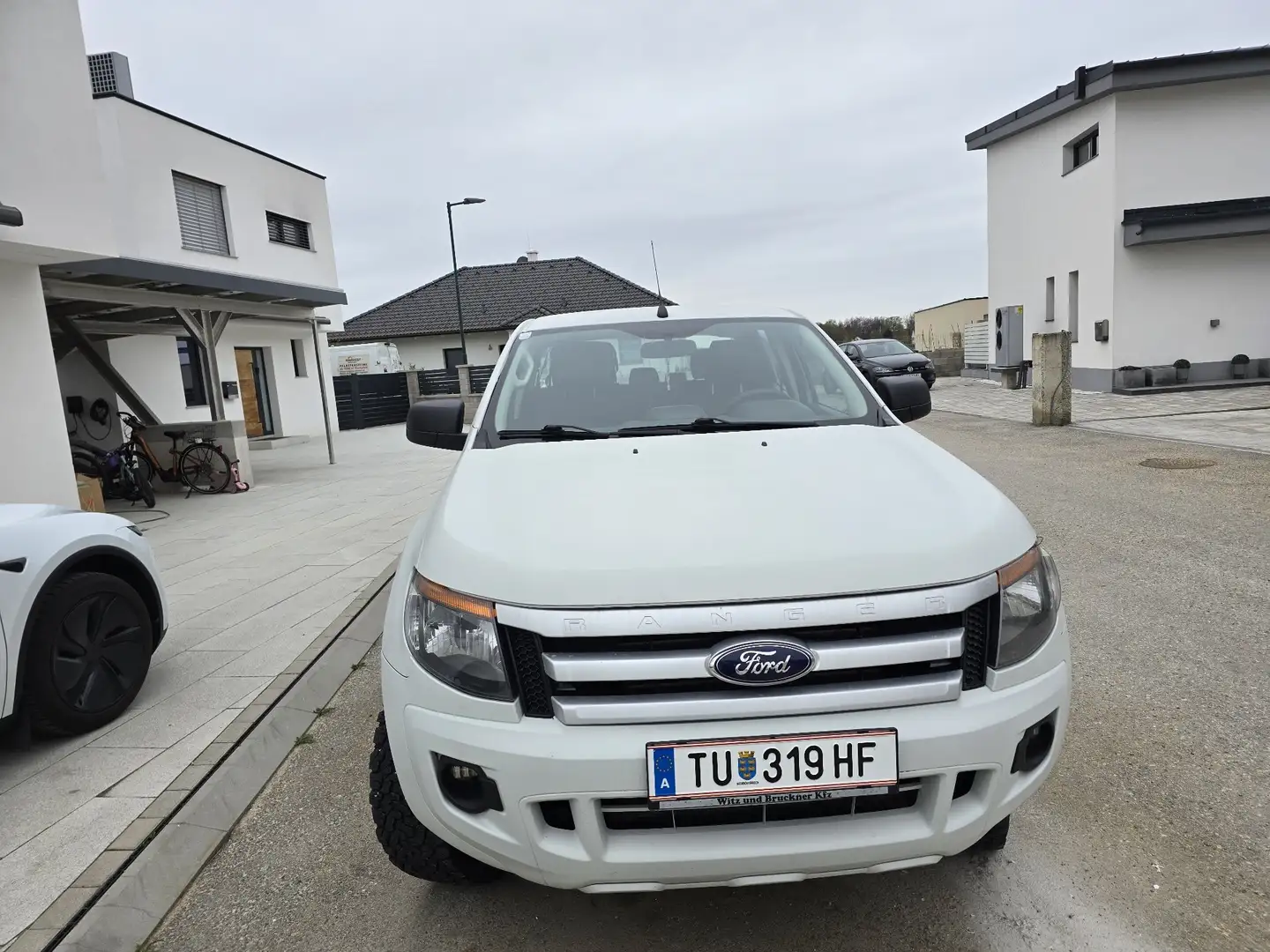 Ford Ranger XLT - 2