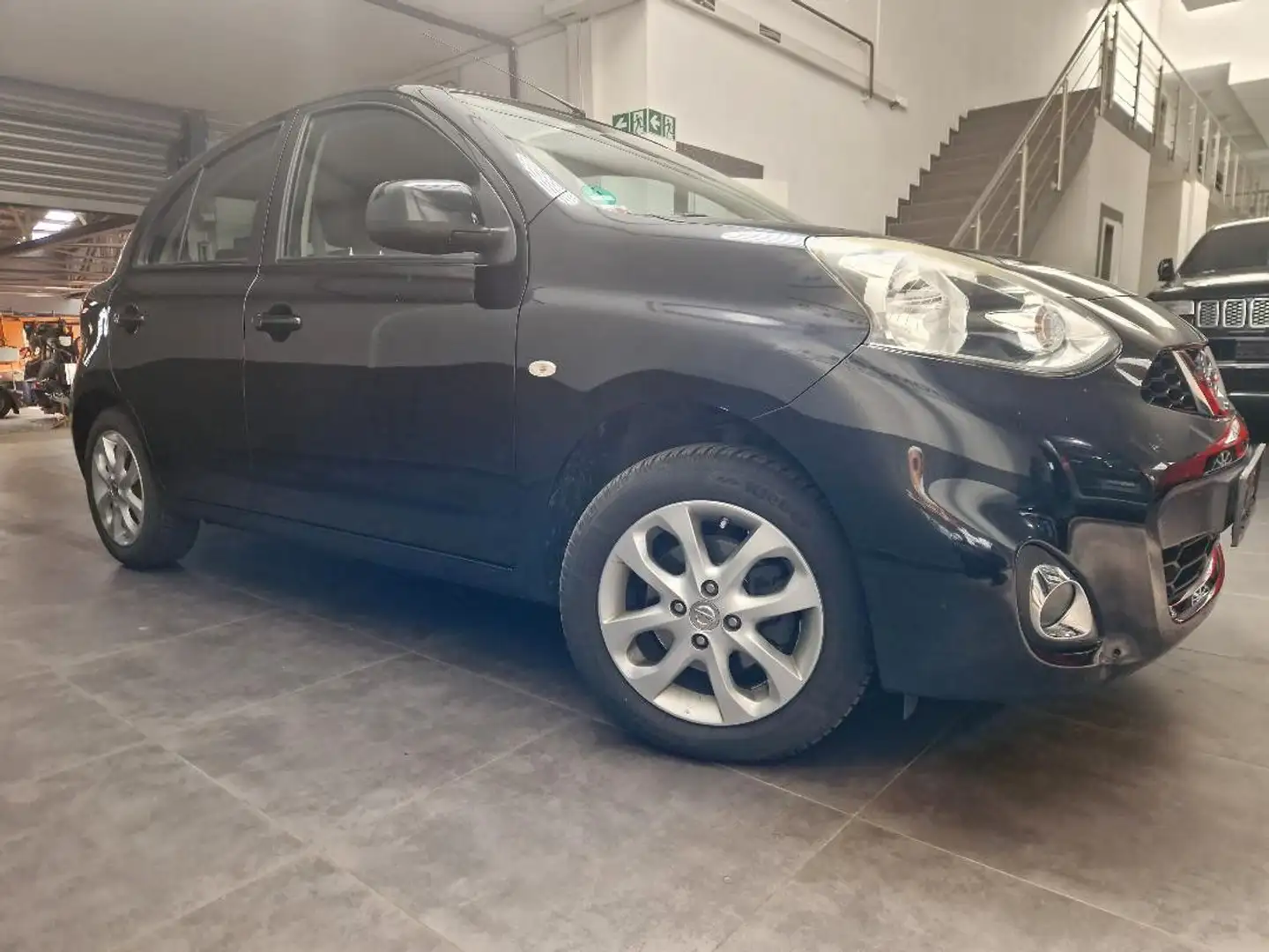 Nissan Micra Klimaautomatik Alu Sitzhz Tempomat Bluetoo Schwarz - 1