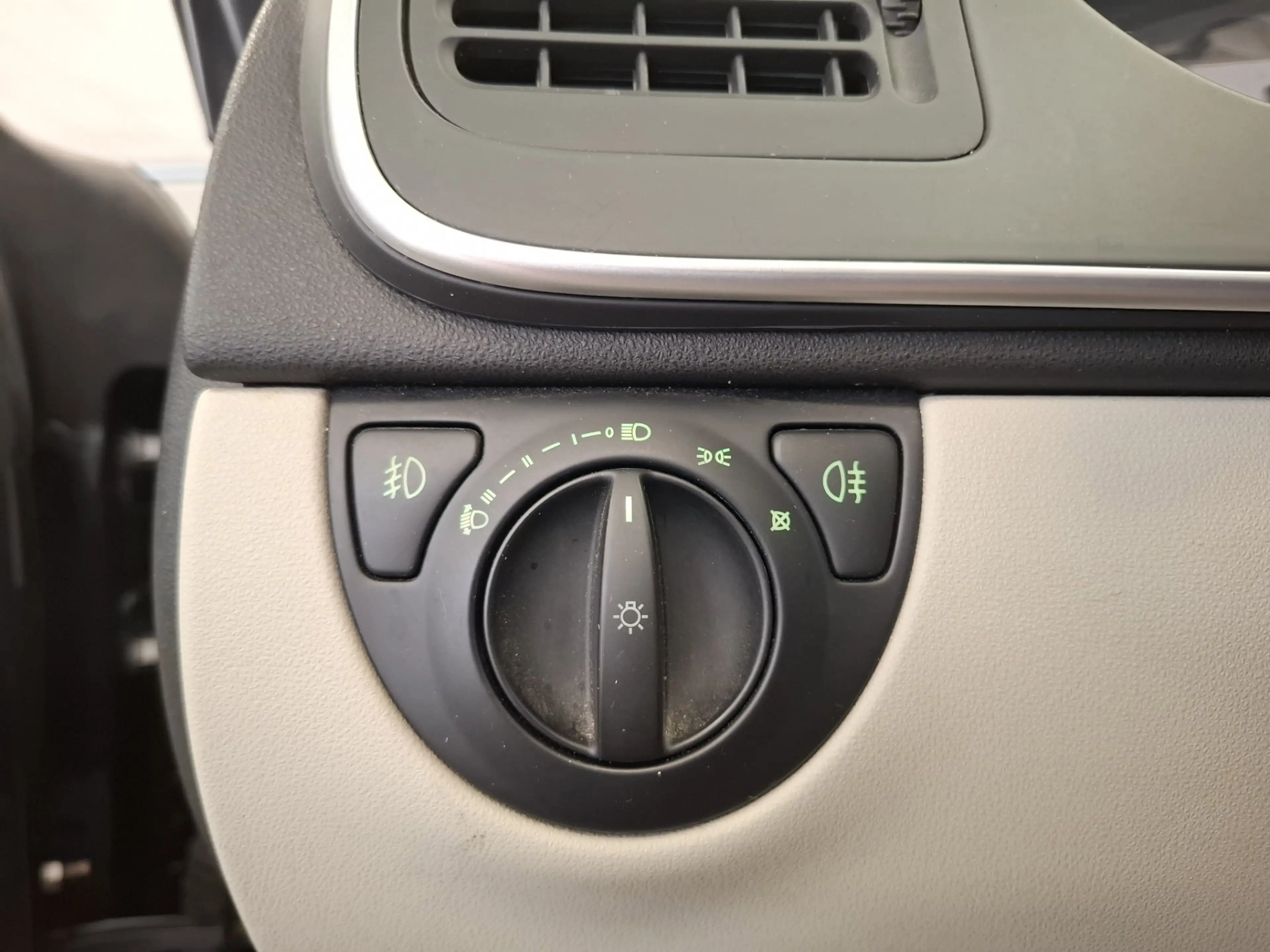 Saab 9-3 Cabrio 1.8t Vector A/T Leder Navi PDC 100% Onderho — photo 14