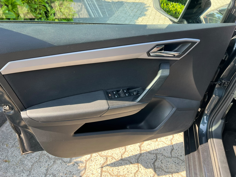 SEAT Ibiza 1.0 TSI FR Navu, cruise, camera, LED — photo 22