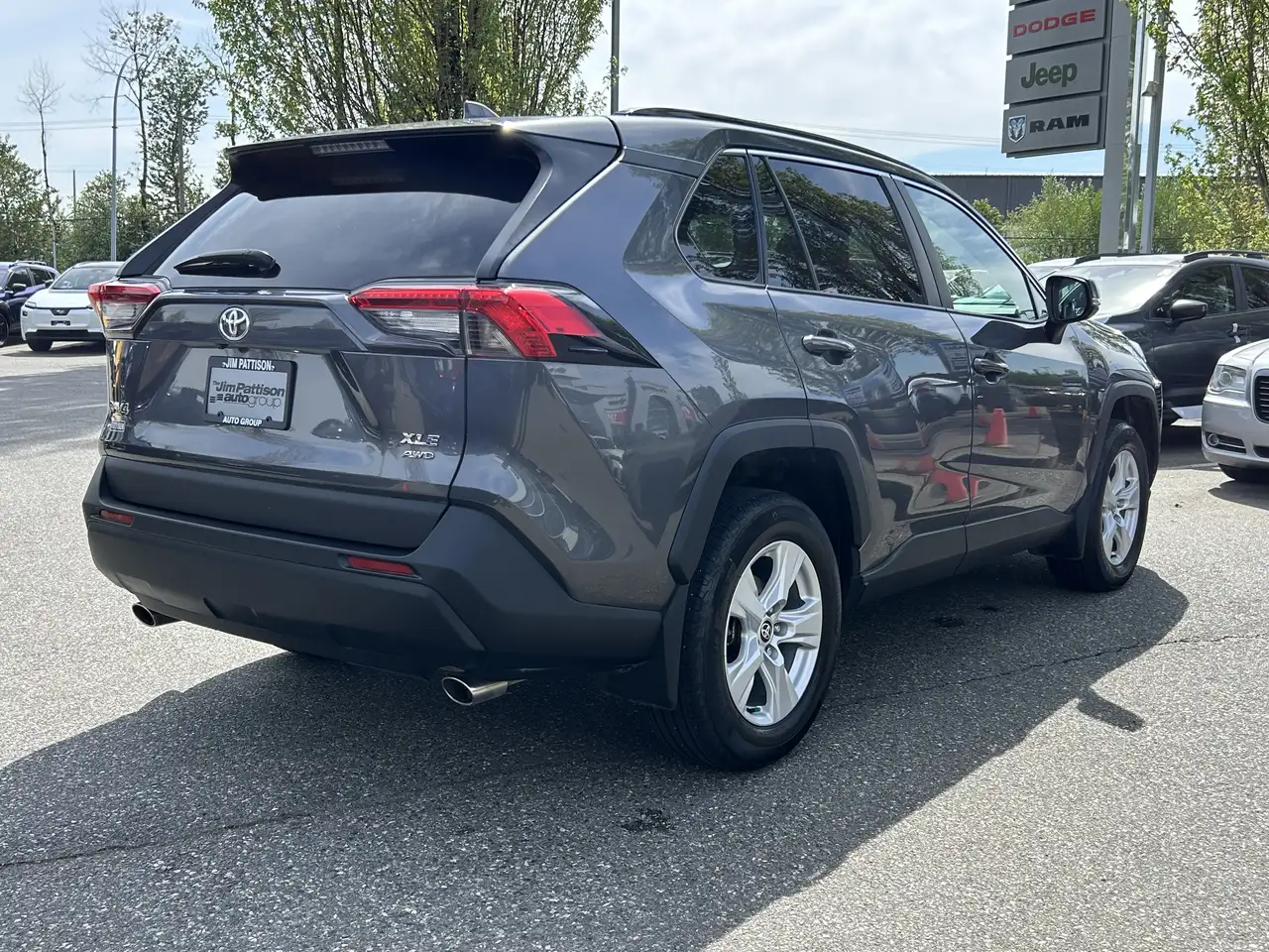 Toyota RAV 4 снимка Toyota RAV 4