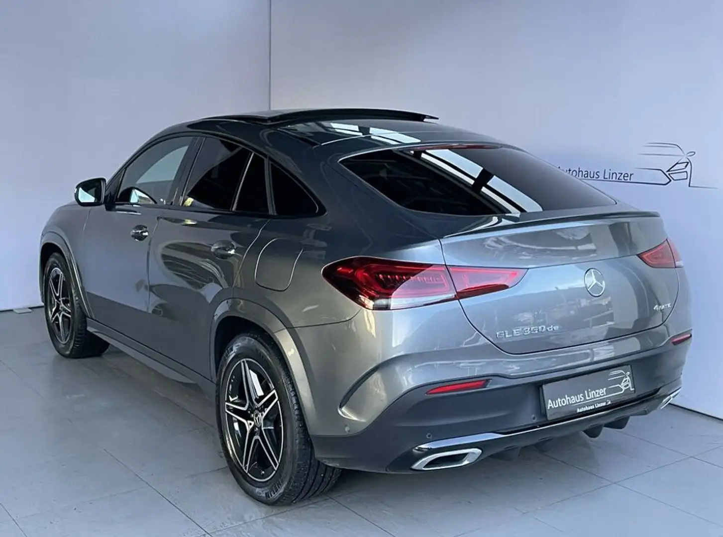 Mercedes-Benz GLE 350 de Coupe 4x4 AMG *ACC*360*PANO*AHK*StHz*DAB Grau - 2