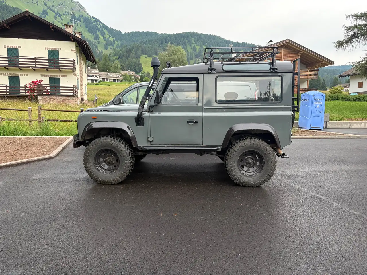 Land Rover Defender 200 tdi, foto 1