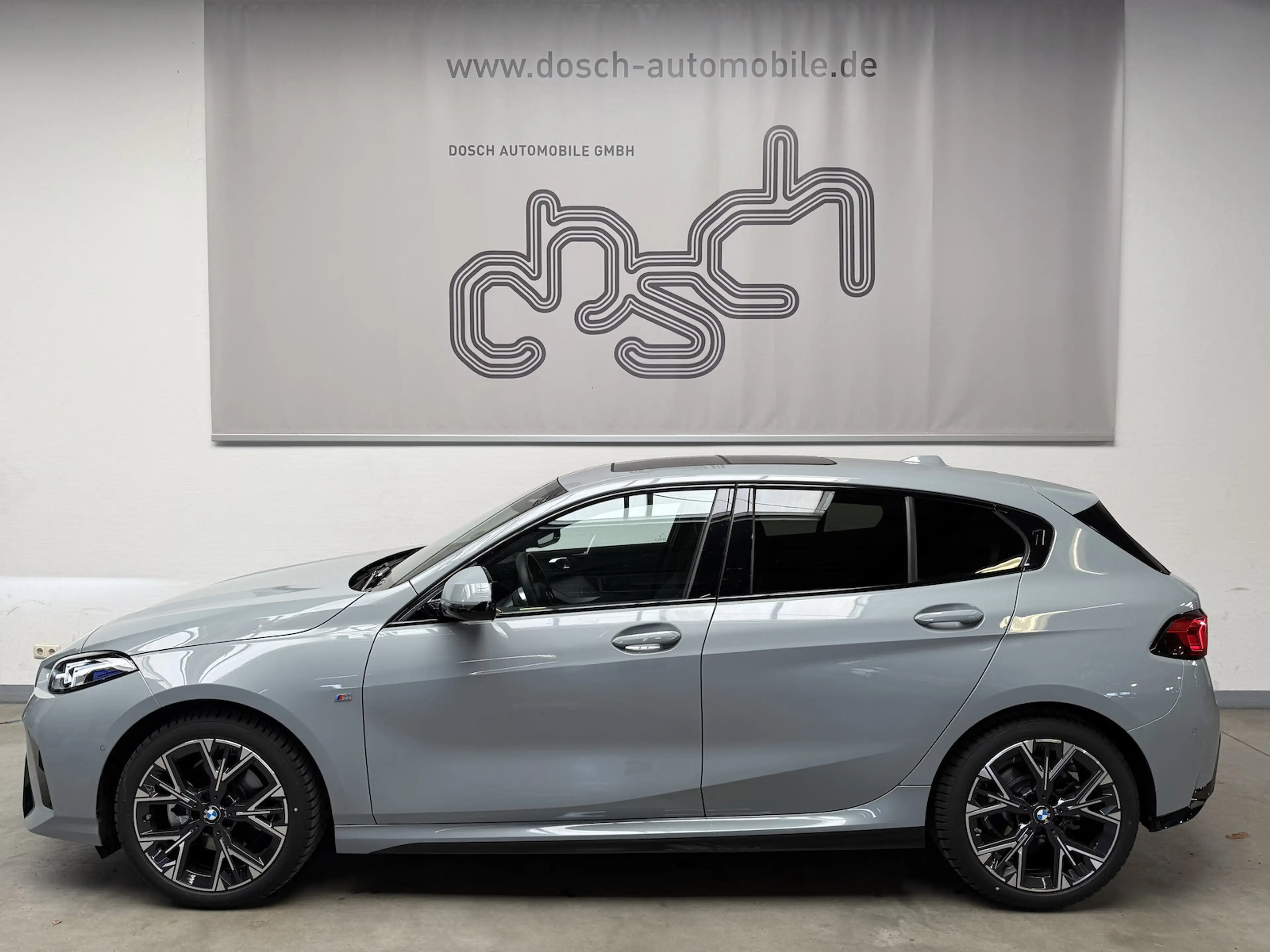 BMW 120 120d M Sport /PREMIUM/LED/PANO/NAVI — photo 2