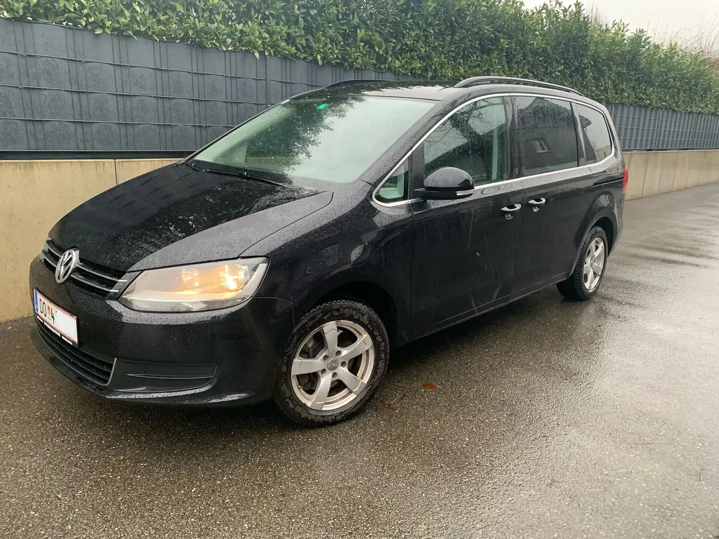 Volkswagen Sharan ALLRAD 2,0 TDI 4Motion Schwarz - 2