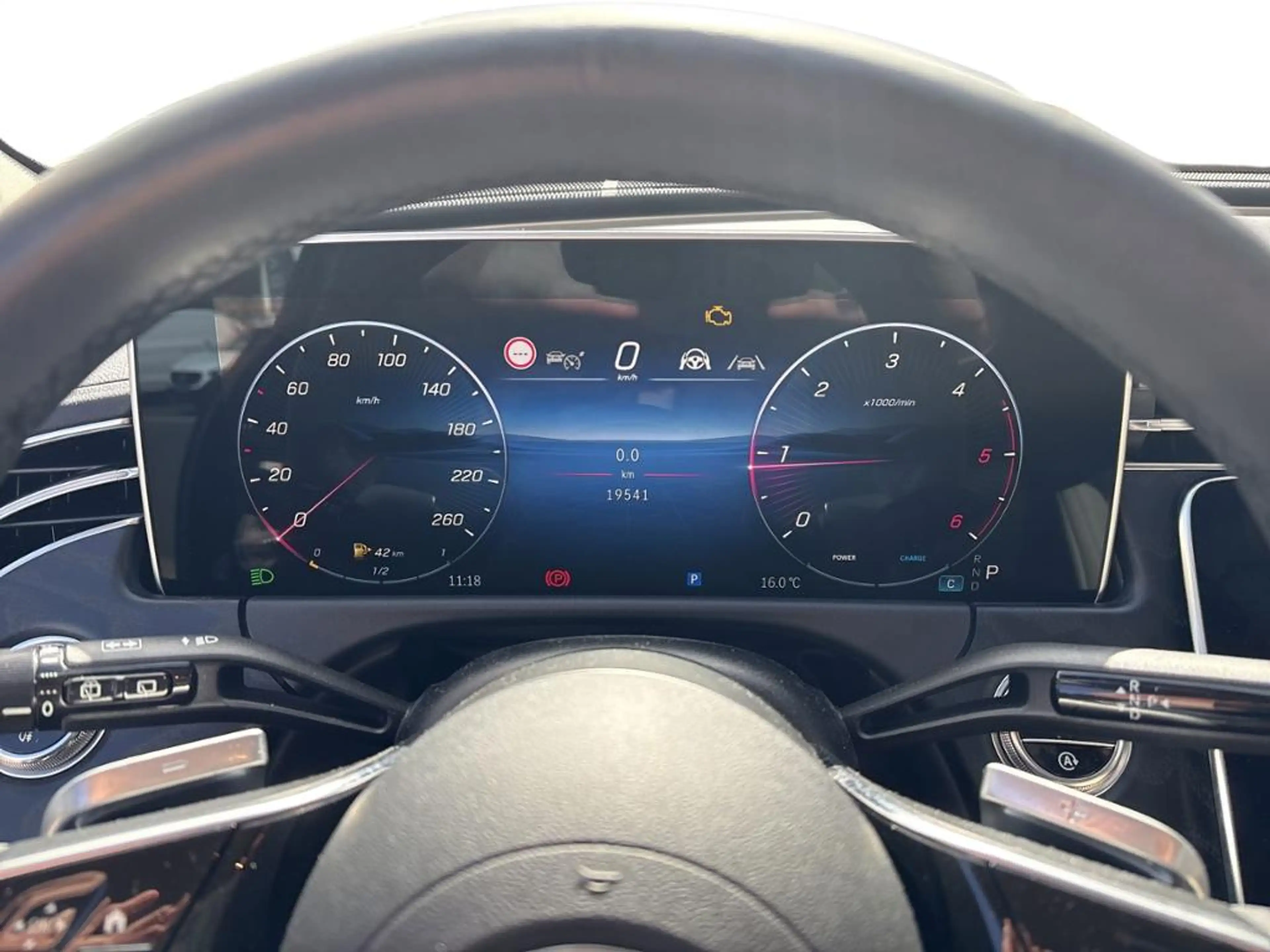 Mercedes-Benz E 200 d T-Modell Edition Avantgarde AHK Pano — photo 10