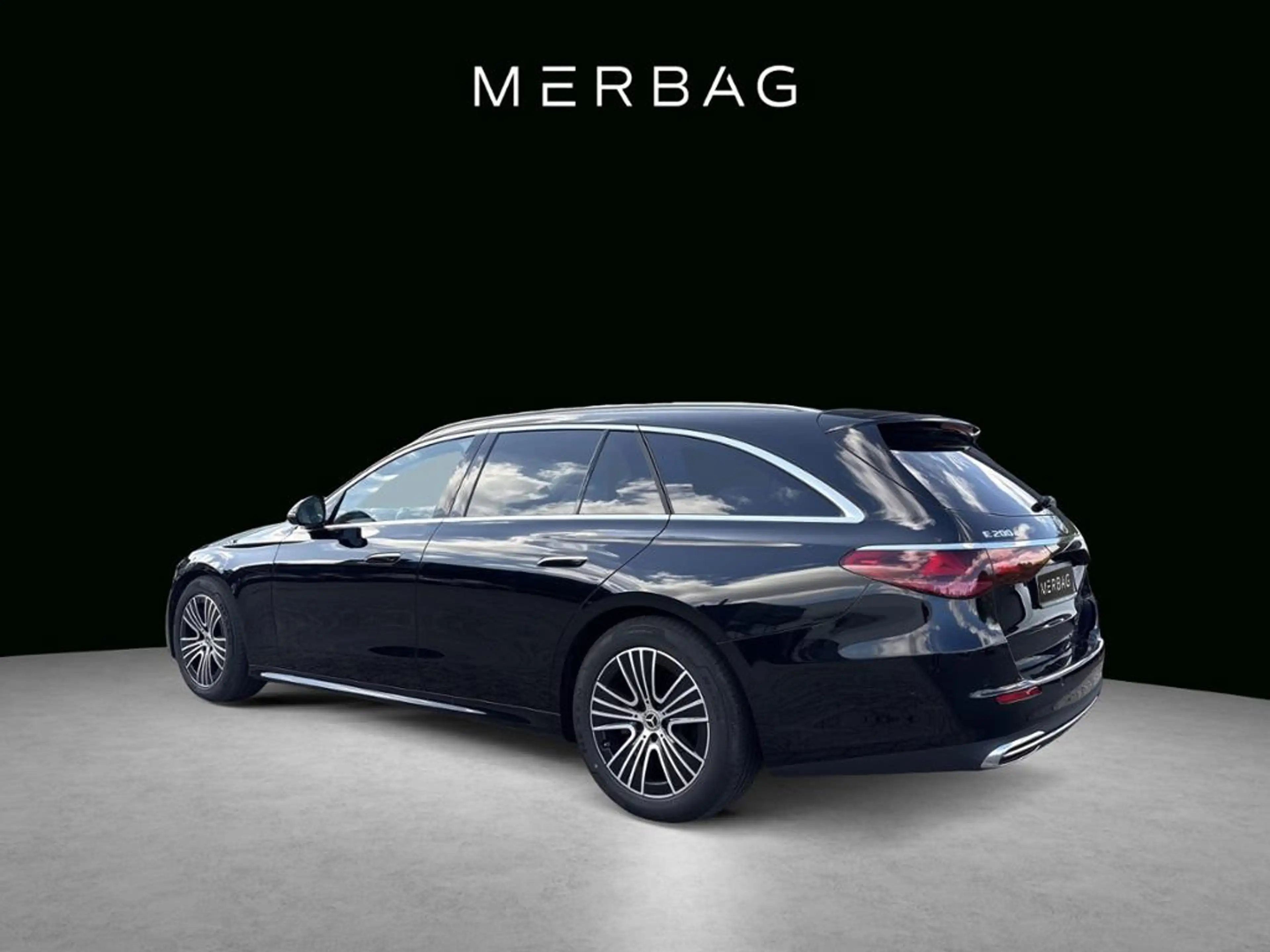 Mercedes-Benz E 200 d T-Modell Edition Avantgarde AHK Pano — photo 5