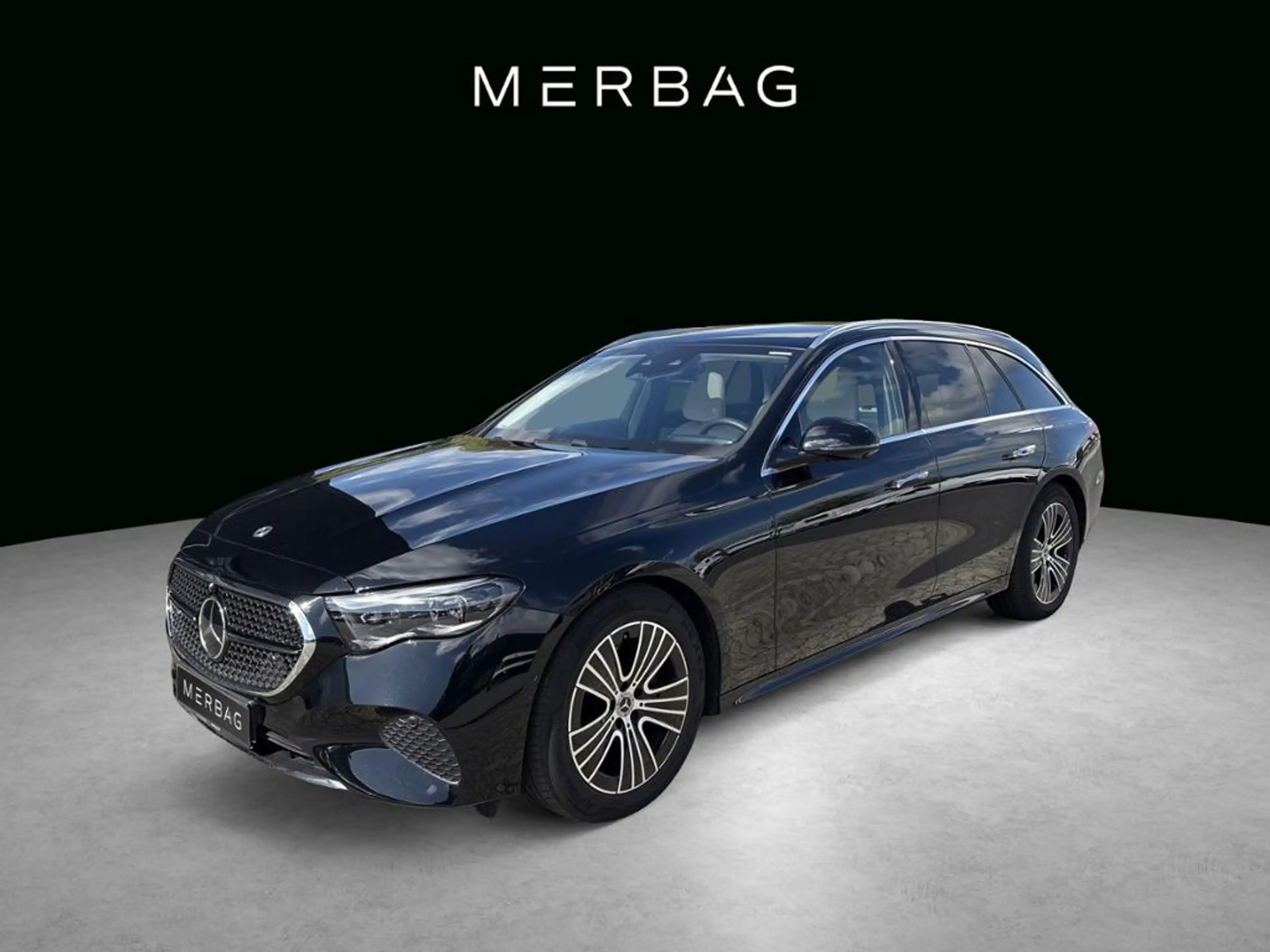 Mercedes-Benz E 200 d T-Modell Edition Avantgarde AHK Pano