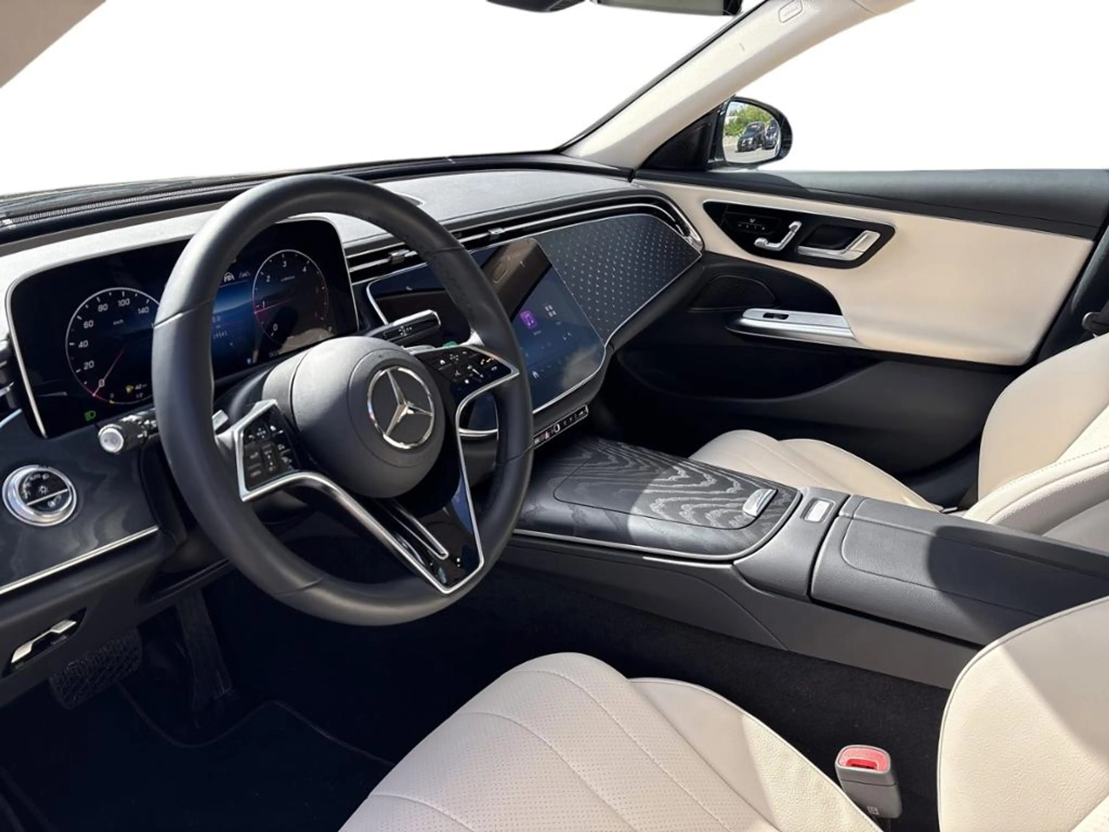 Mercedes-Benz E 200 d T-Modell Edition Avantgarde AHK Pano — photo 9