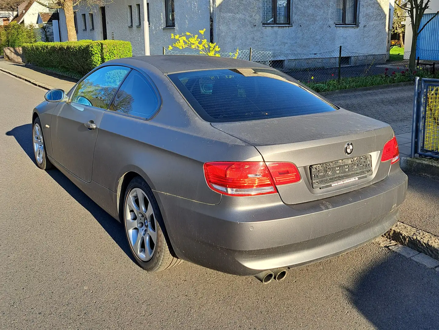 BMW 330 330d Coupe Blau - 2