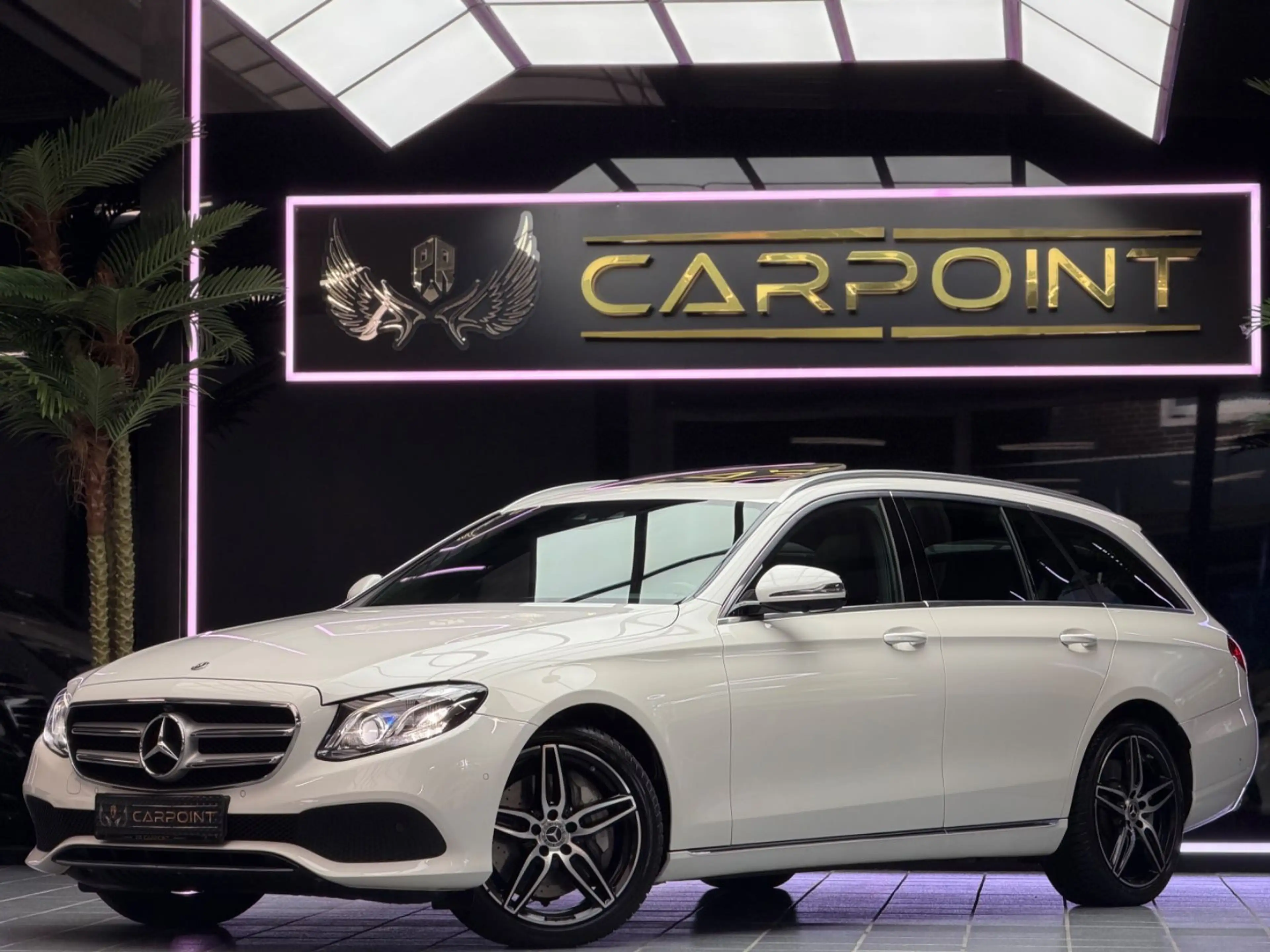 Mercedes-Benz E 400 E T-Modell 4Matic/LED/AHK/360°/Vollleder/ — photo 5