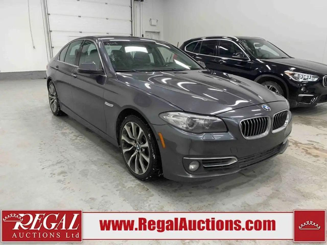 BMW 5 Series снимка BMW 5 Series