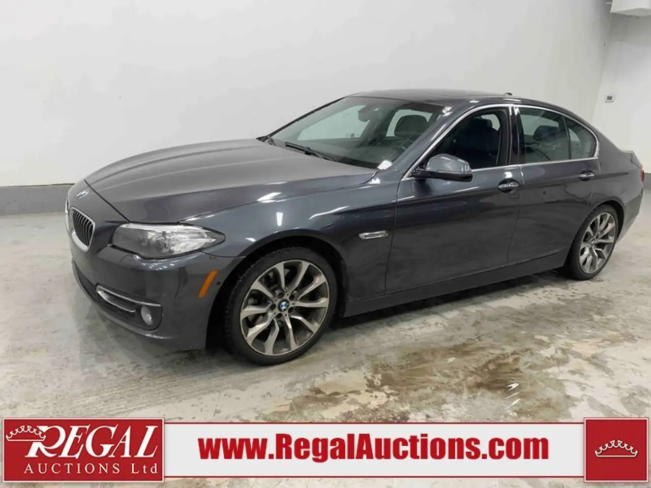 BMW 5 Series снимка BMW 5 Series