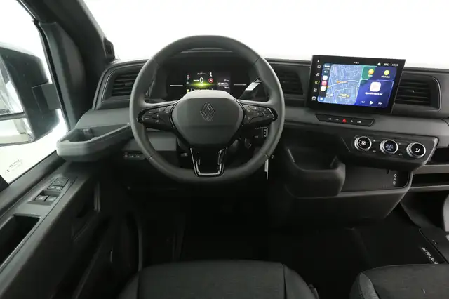 Renault Master view 2