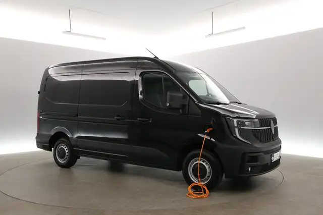 Renault Master view 6