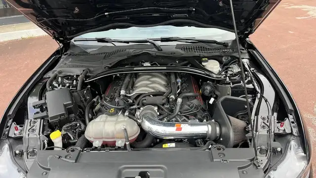 Ford Mustang view 25
