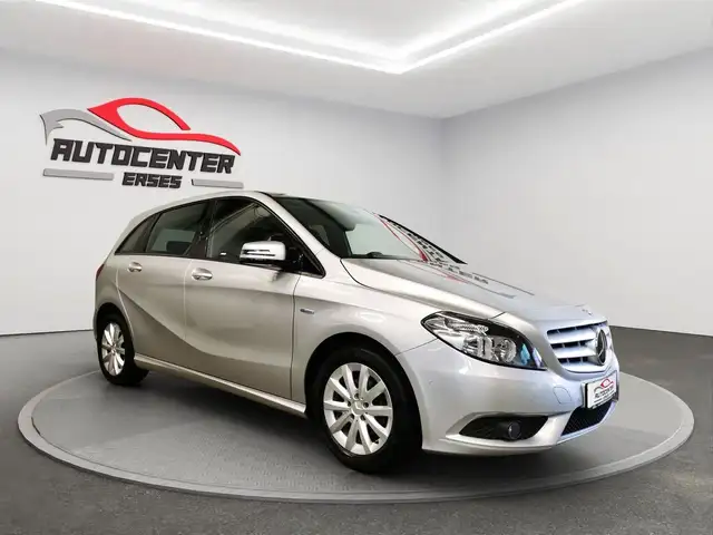 Mercedes-Benz B 180 Automatik Navi PDC SHZ