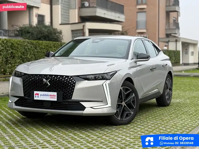 DS Automobiles DS 4 DS 4 Hybrid 136 Edition France