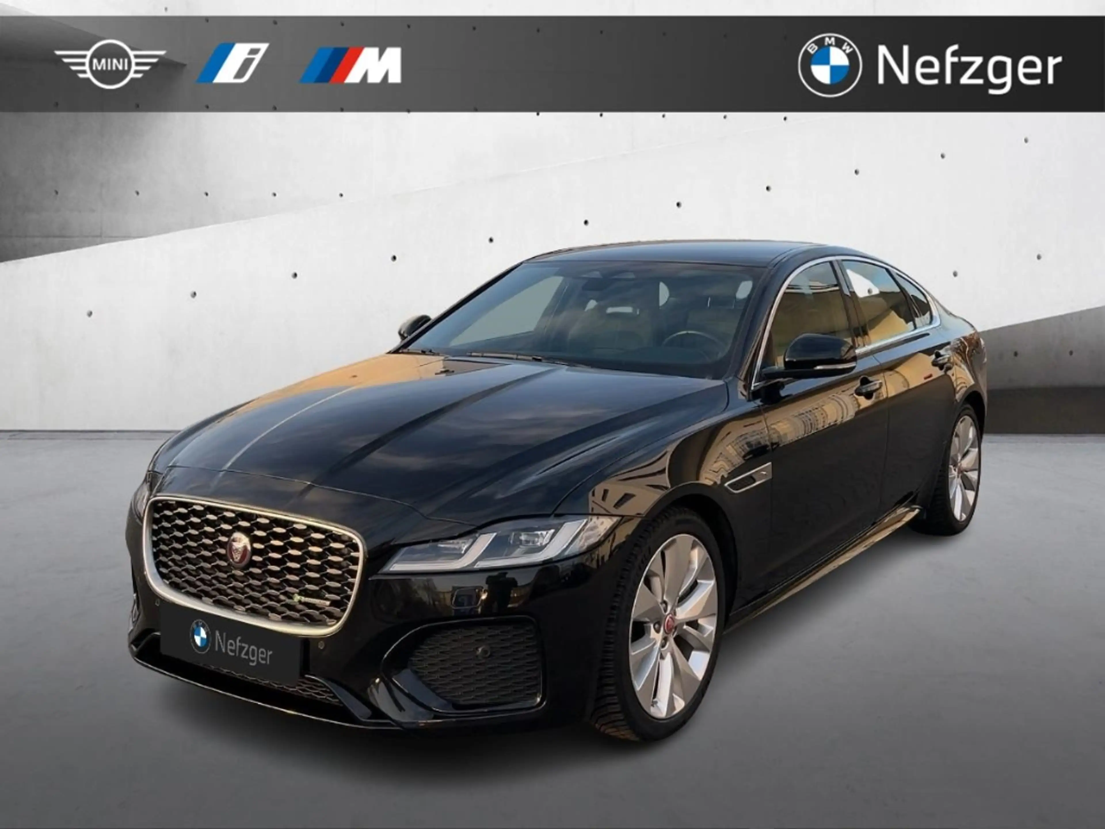 Jaguar XF P250 R-Dynamic SE RFK LED Ambiente Sportfahrwerk