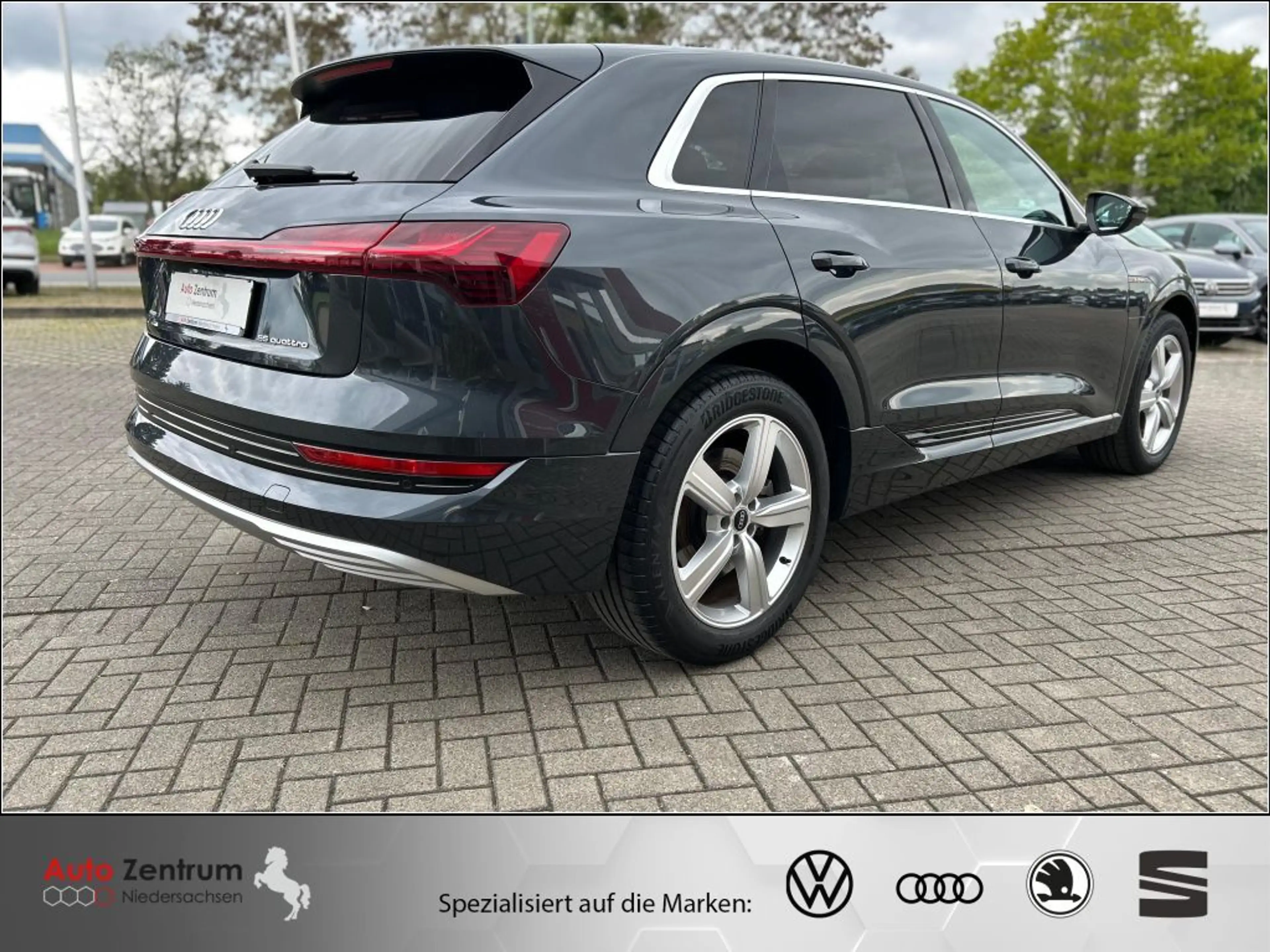 Audi e-tron 55 quattro advanced AZN-HAUS-FÖRDERUNG* Standheizg — photo 5