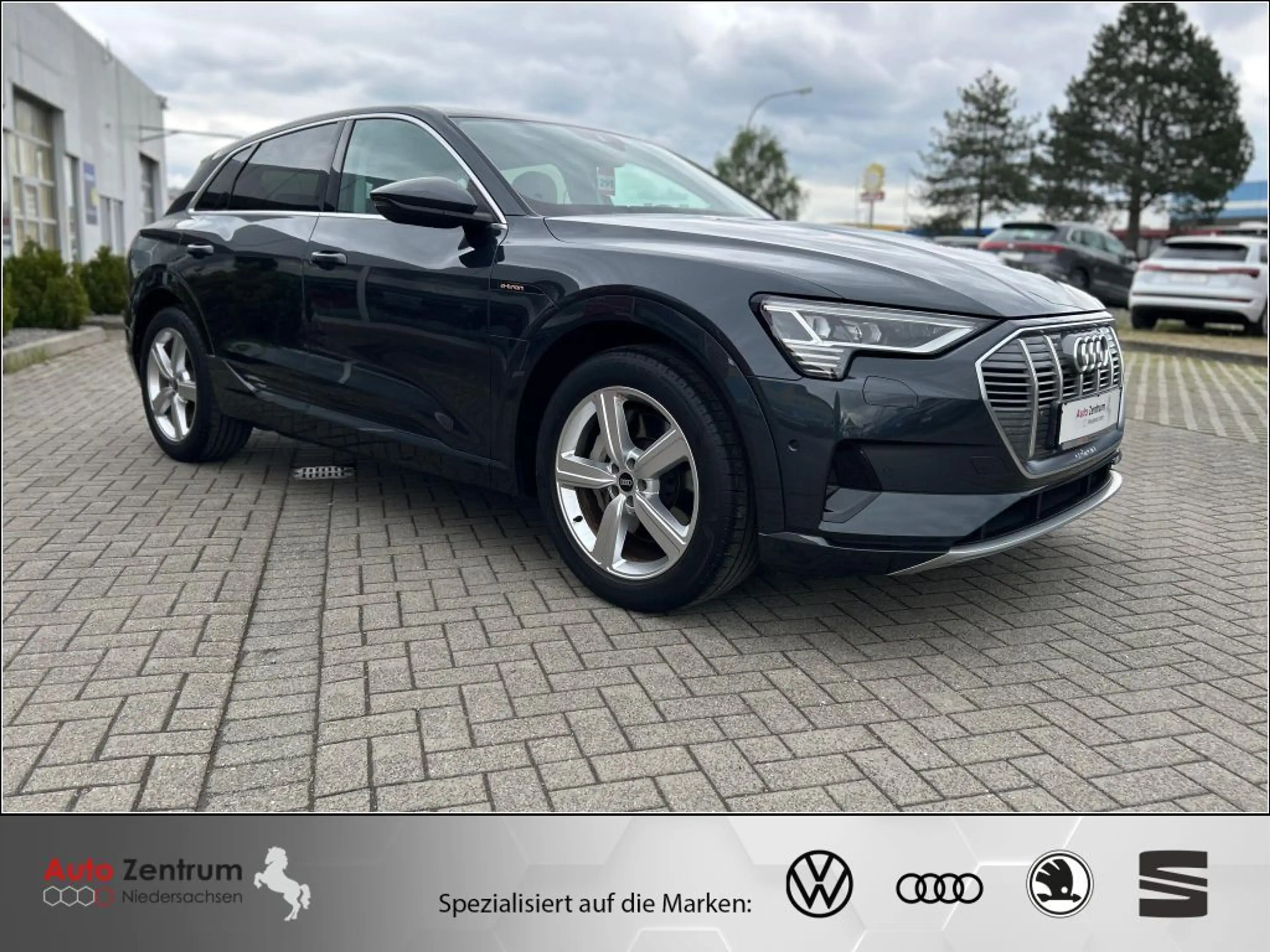 Audi e-tron 55 quattro advanced AZN-HAUS-FÖRDERUNG* Standheizg — photo 3