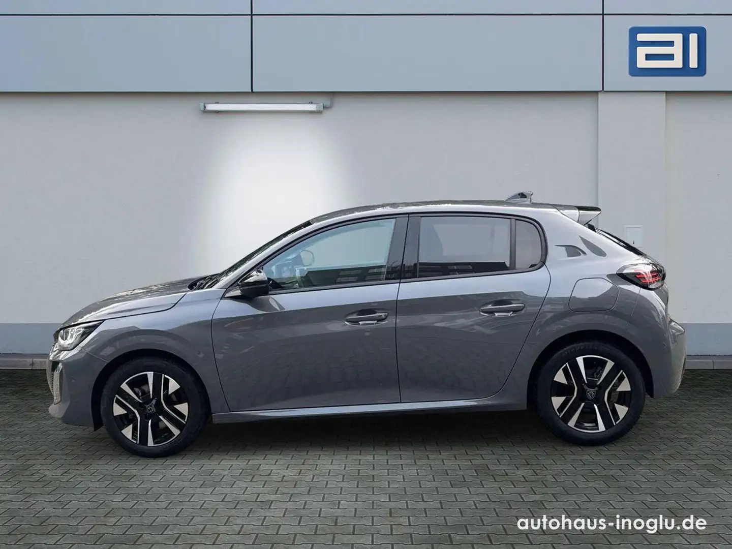 Peugeot 208 1.2 PureTech 100 Allure Navi+360° Kam+ACC+DAB+PDC+ Gris - 2