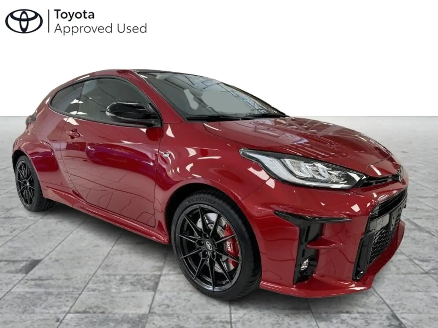 Toyota Yaris High Performance Roşu - 1
