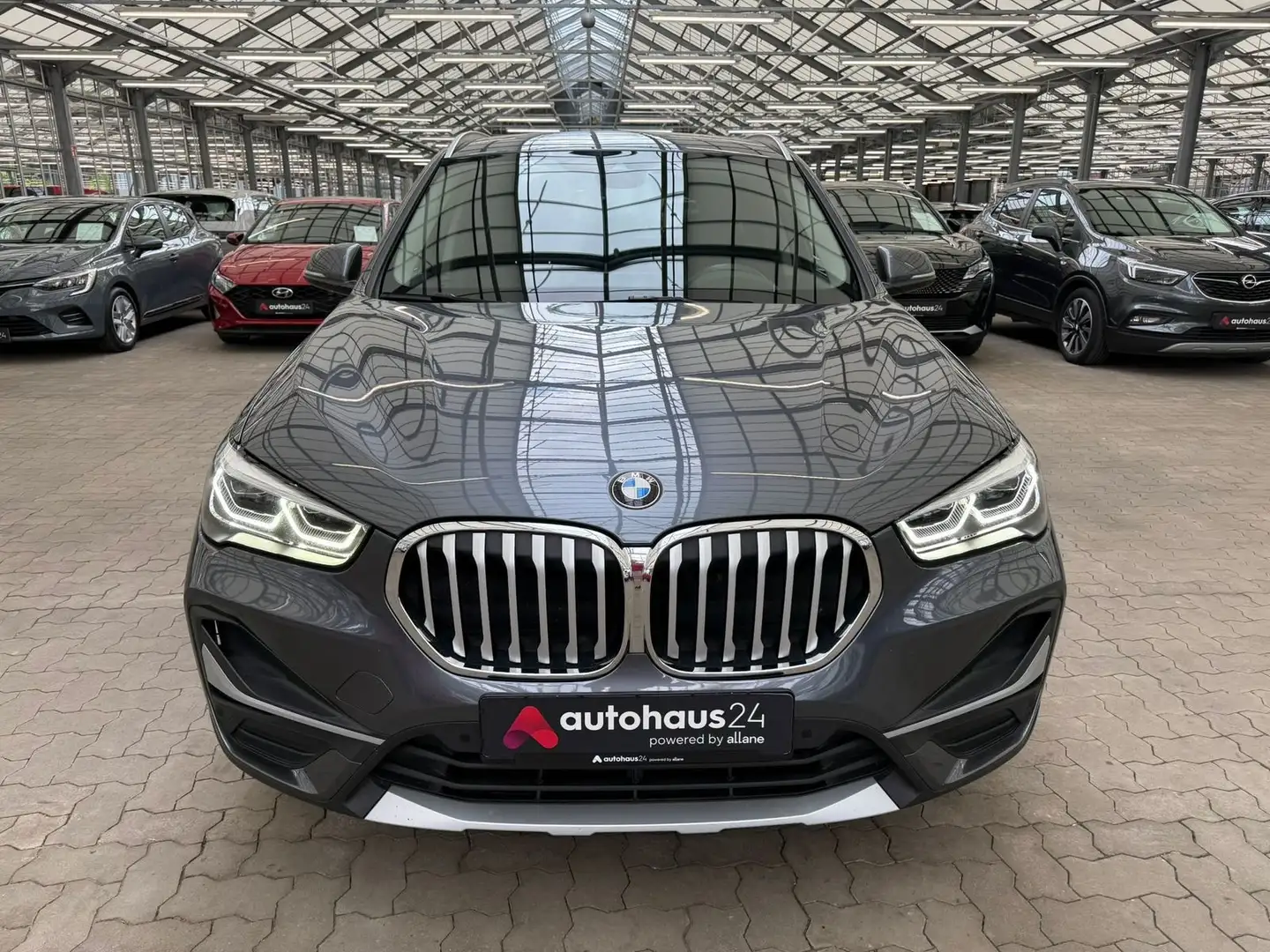 BMW X1 sDrive18d xLine  ACC|Navi|LED|Kamera Grey - 2