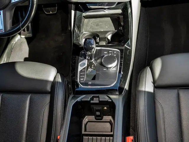 BMW X3 view 9