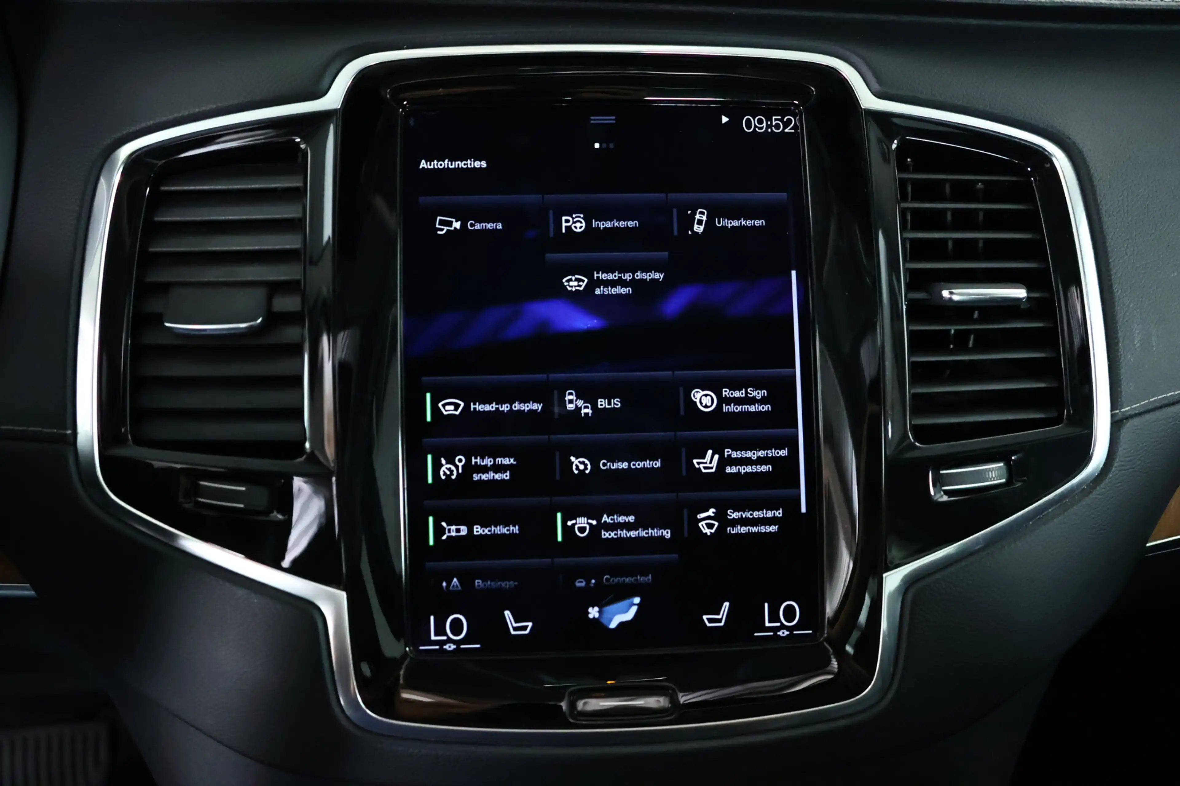Volvo XC90 2.0 T5 AWD Inscription Navi / Opendak / Trekhaak / — photo 28