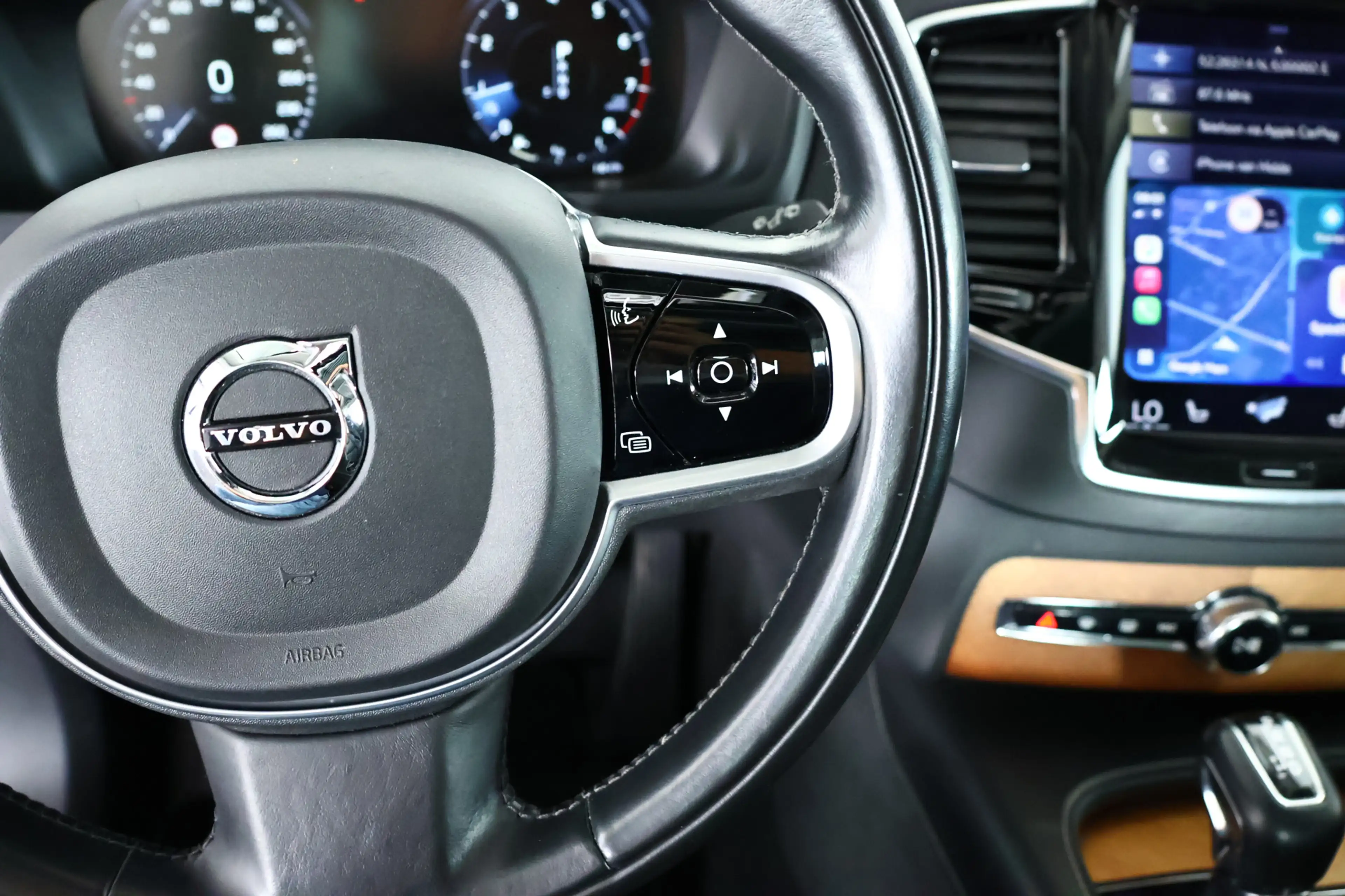 Volvo XC90 2.0 T5 AWD Inscription Navi / Opendak / Trekhaak / — photo 25