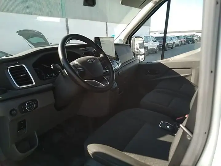 Ford Transit 2023, foto 7