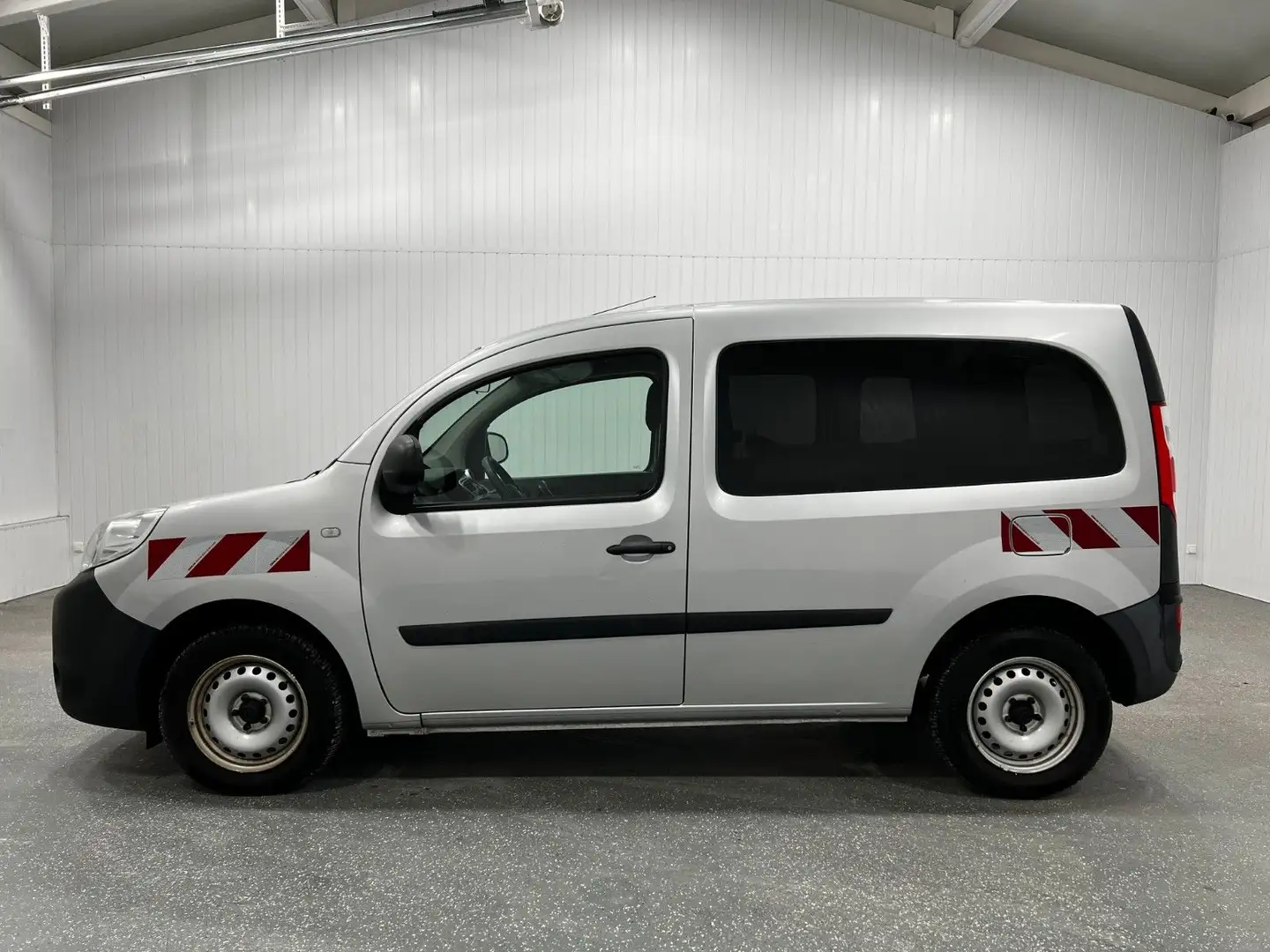 Renault KANGOO RAPID 1.5 DCI 110 FAP |MY19|67tKM|ST.HEIZ Grijs - 2