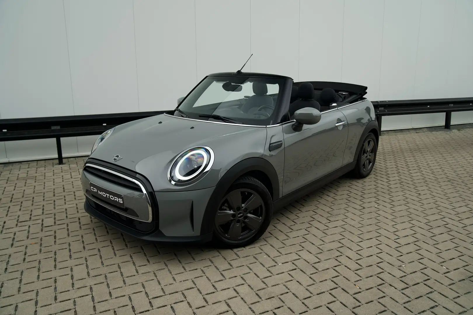 MINI Cooper Cabrio | APPLE CARPLAY | 18.503 KM | 1E EIGENAAR | TOP !! Grau - 1