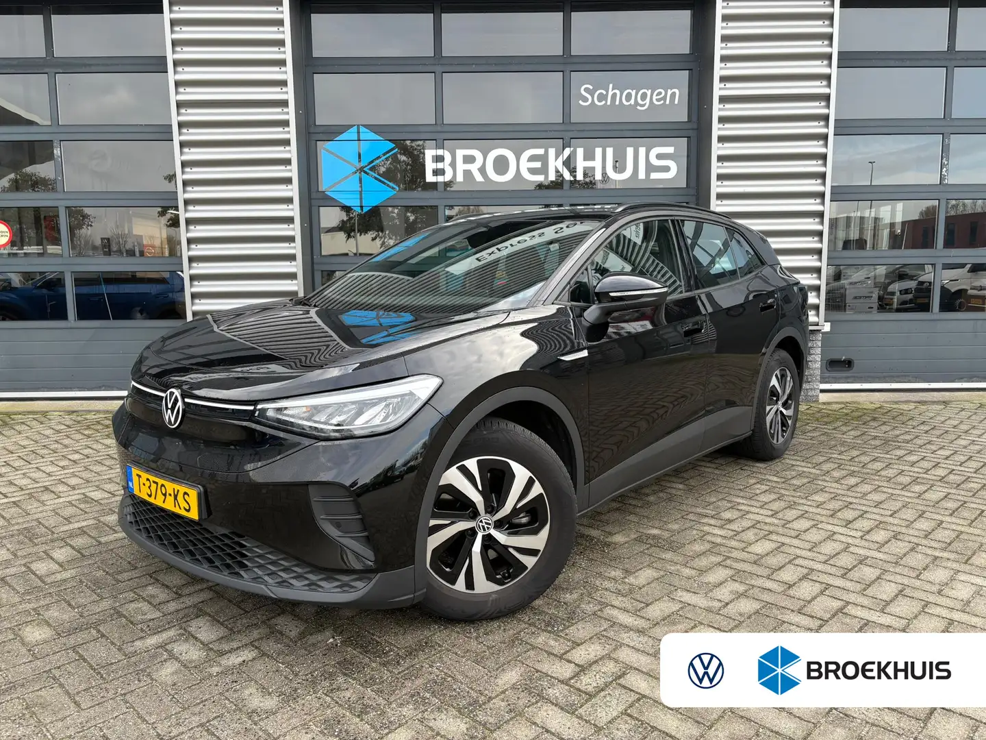 Volkswagen ID.4 Pure 150 pk 52 kWh | Parkeersensoren | Cruise cont Zwart - 1