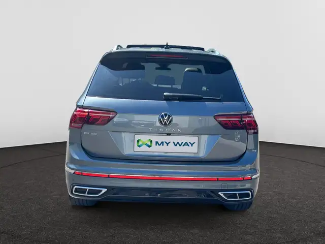 Volkswagen Tiguan Allspace view 5