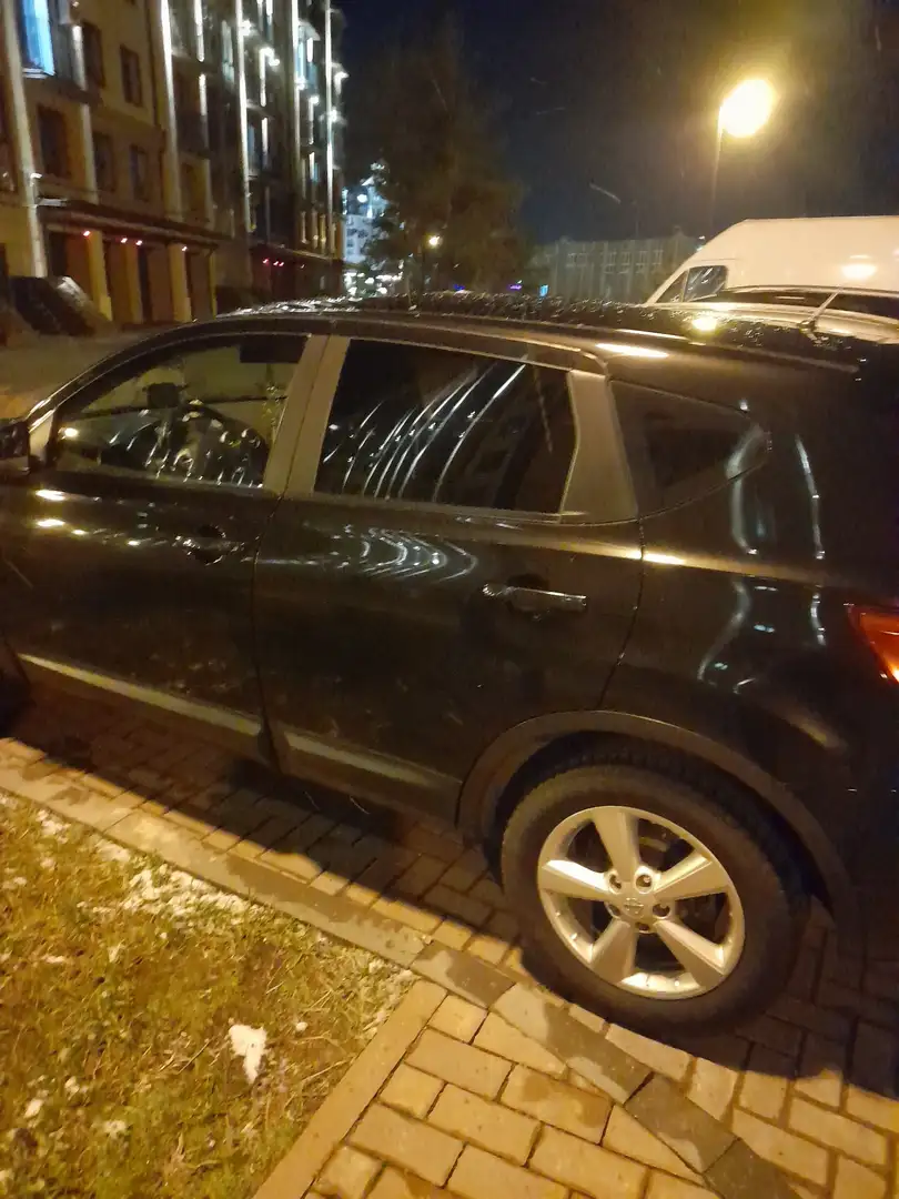 Nissan Qashqai 1.6 visia - 2