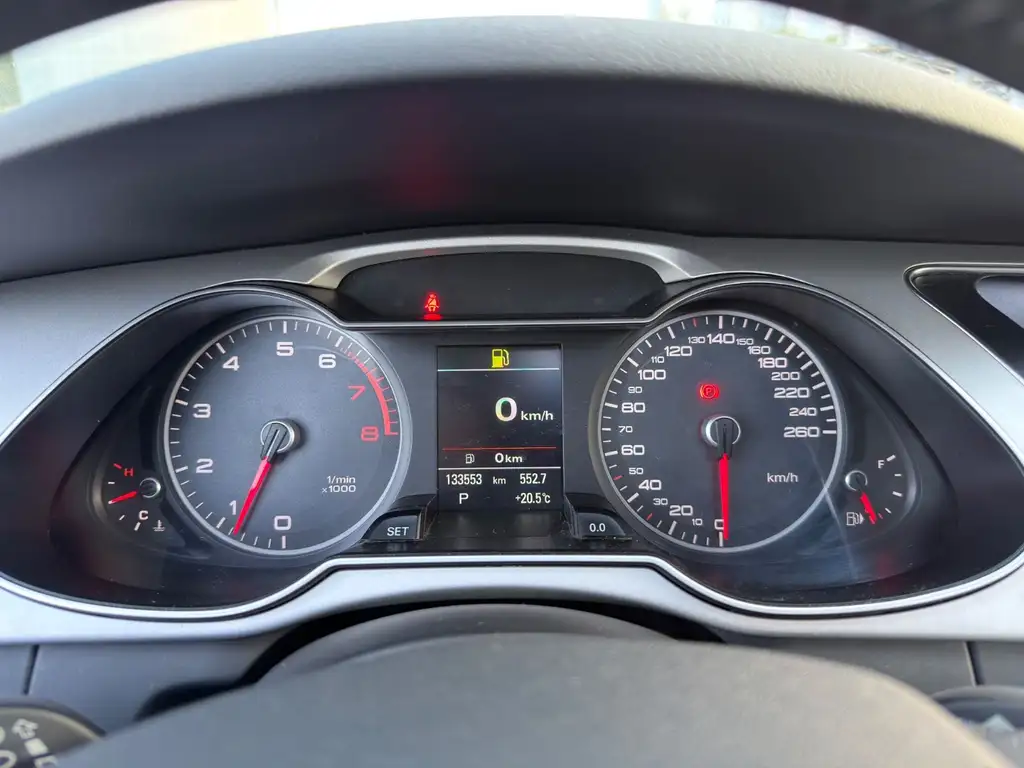 Audi A4 allroad 2.0 TFSI quattro | Pano | RFK | PDC Bild 25