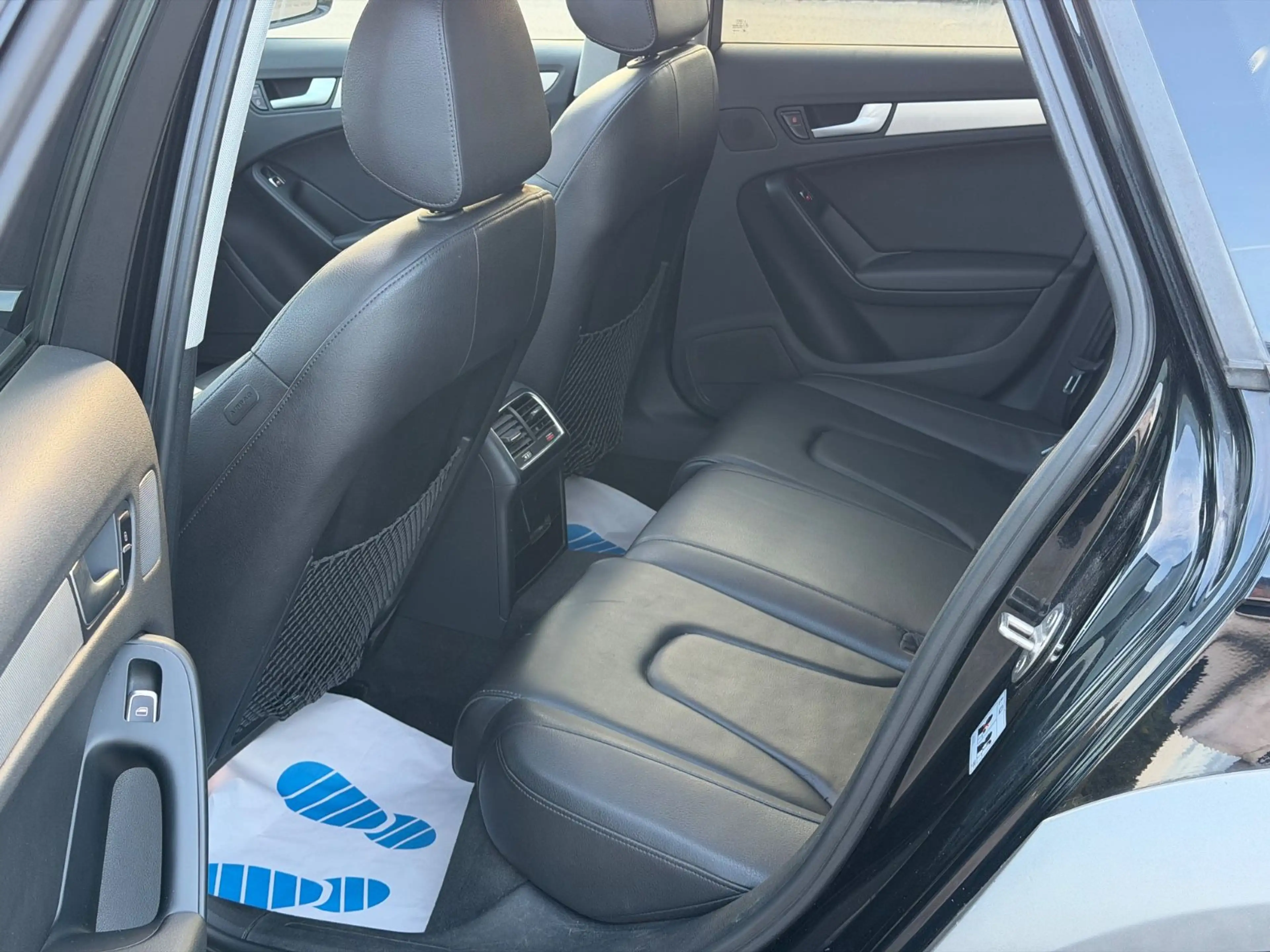 Audi A4 allroad 2.0 TFSI quattro | Pano | RFK | PDC | — photo 15