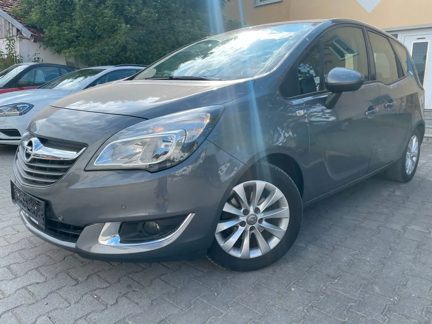 Opel Meriva B 1.4 Style*2.HAND*KLIMA*PDC* Grau - 2