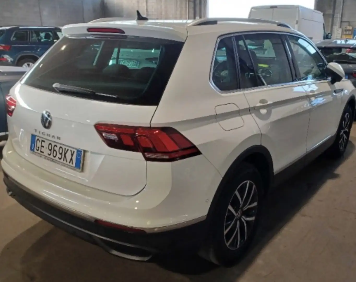 Volkswagen Tiguan 2.0 tdi Life 150cv dsg Bianco - 2