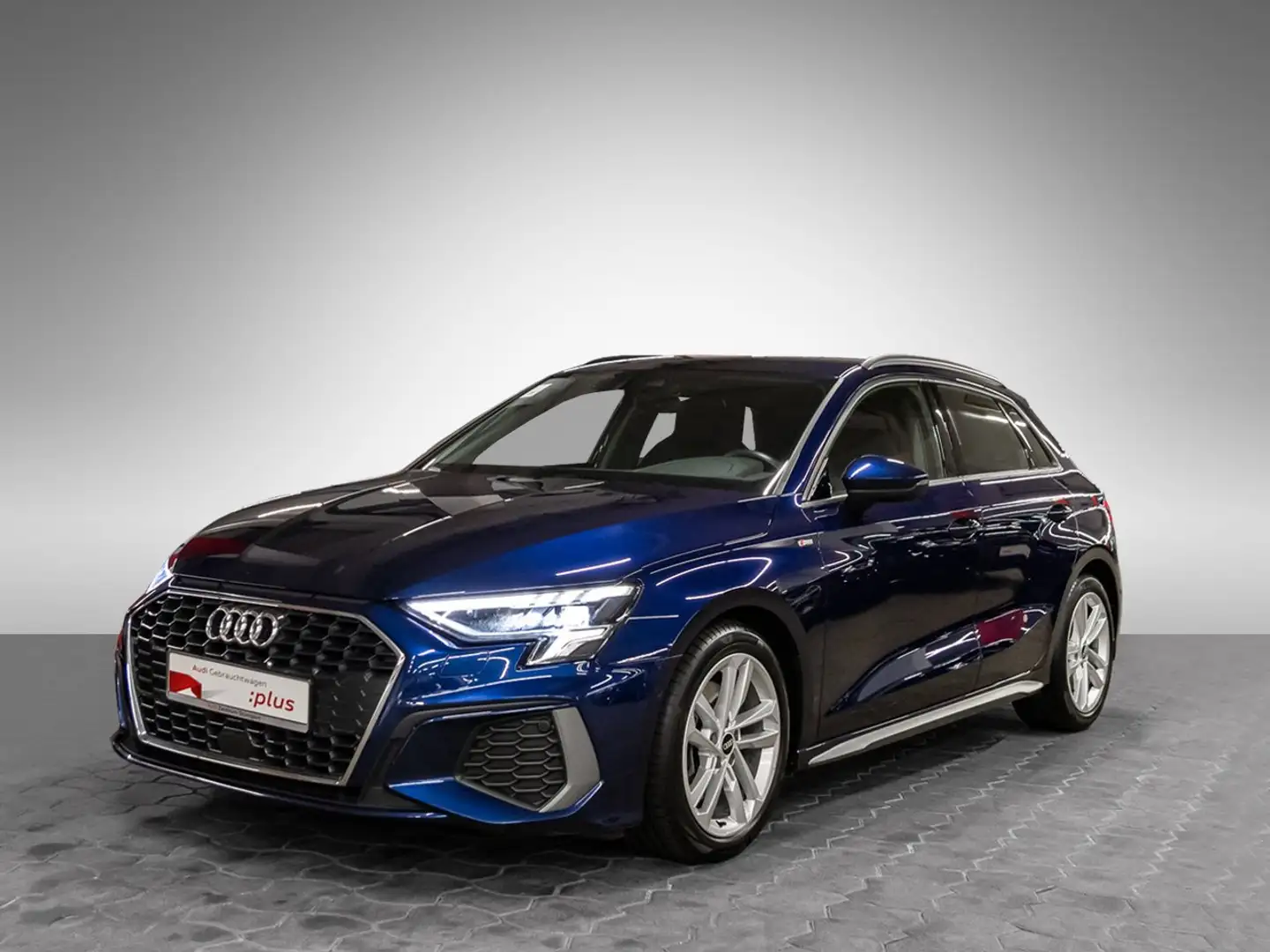 Audi A3 Sportback 35 TDI S line AHK Keyless virtCo Blau - 2